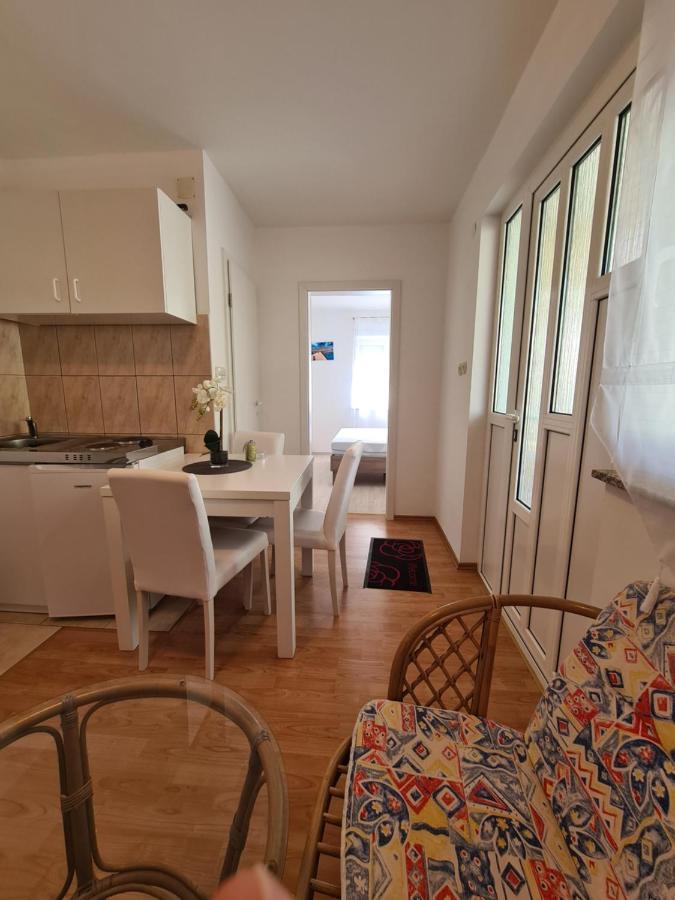Apartments Lana - 30 M From The Sea Seline ภายนอก รูปภาพ