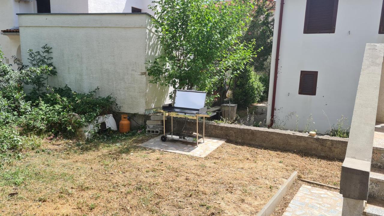 Apartments Lana - 30 M From The Sea Seline ภายนอก รูปภาพ