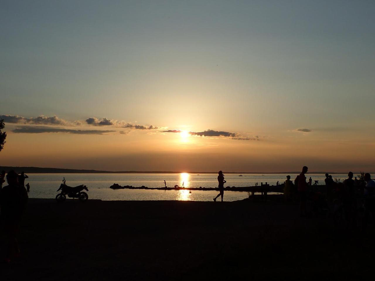 Apartments Lana - 30 M From The Sea Seline ภายนอก รูปภาพ